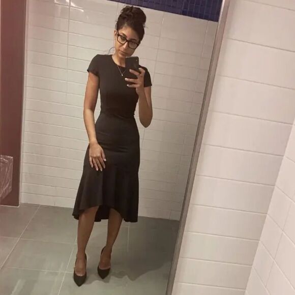 Amanda Uprichard Black Flutter Sheath Midi Fitted Dress XS - Picture 5 of 12